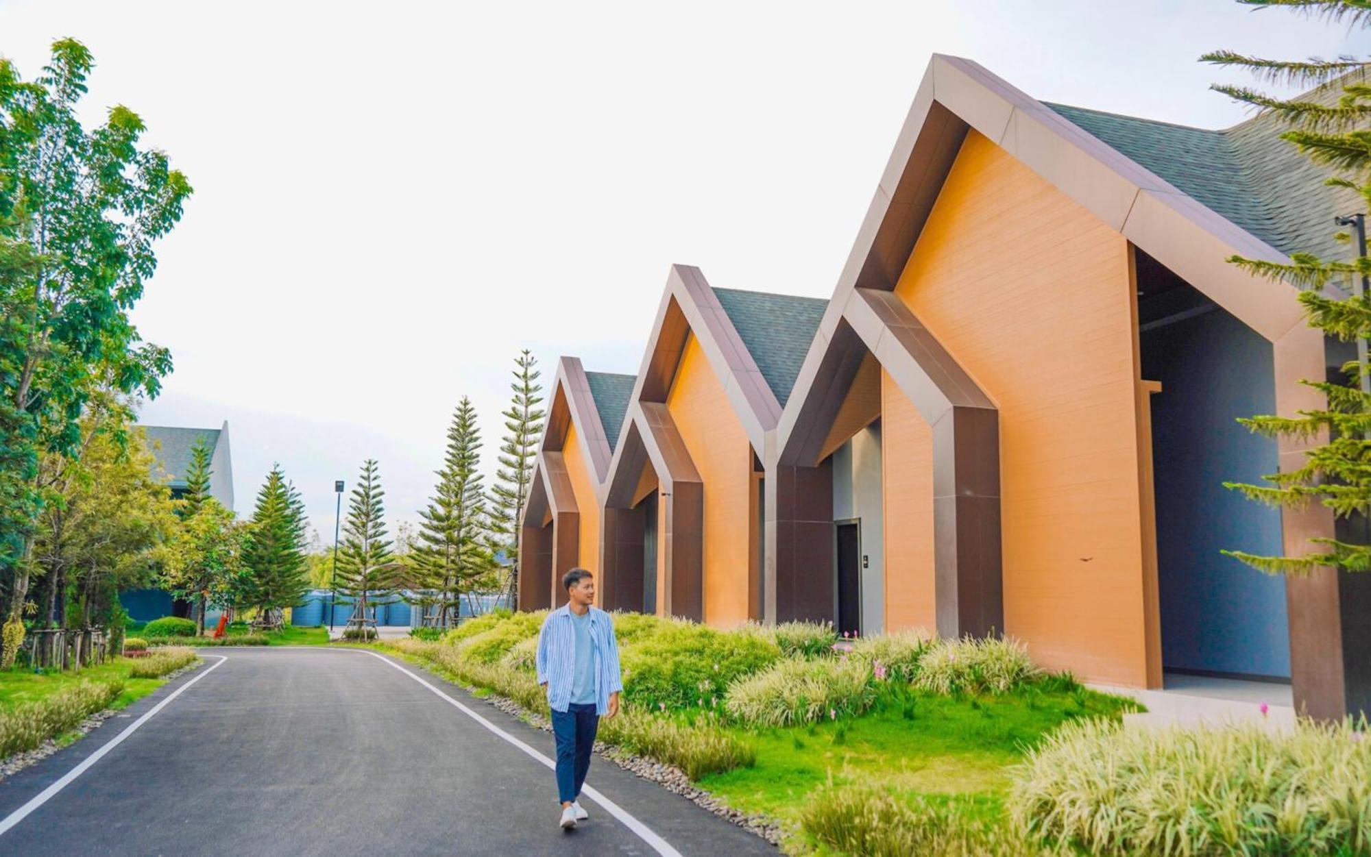 See Stars & Forest Resort Amphoe Sawang Daen Din Esterno foto