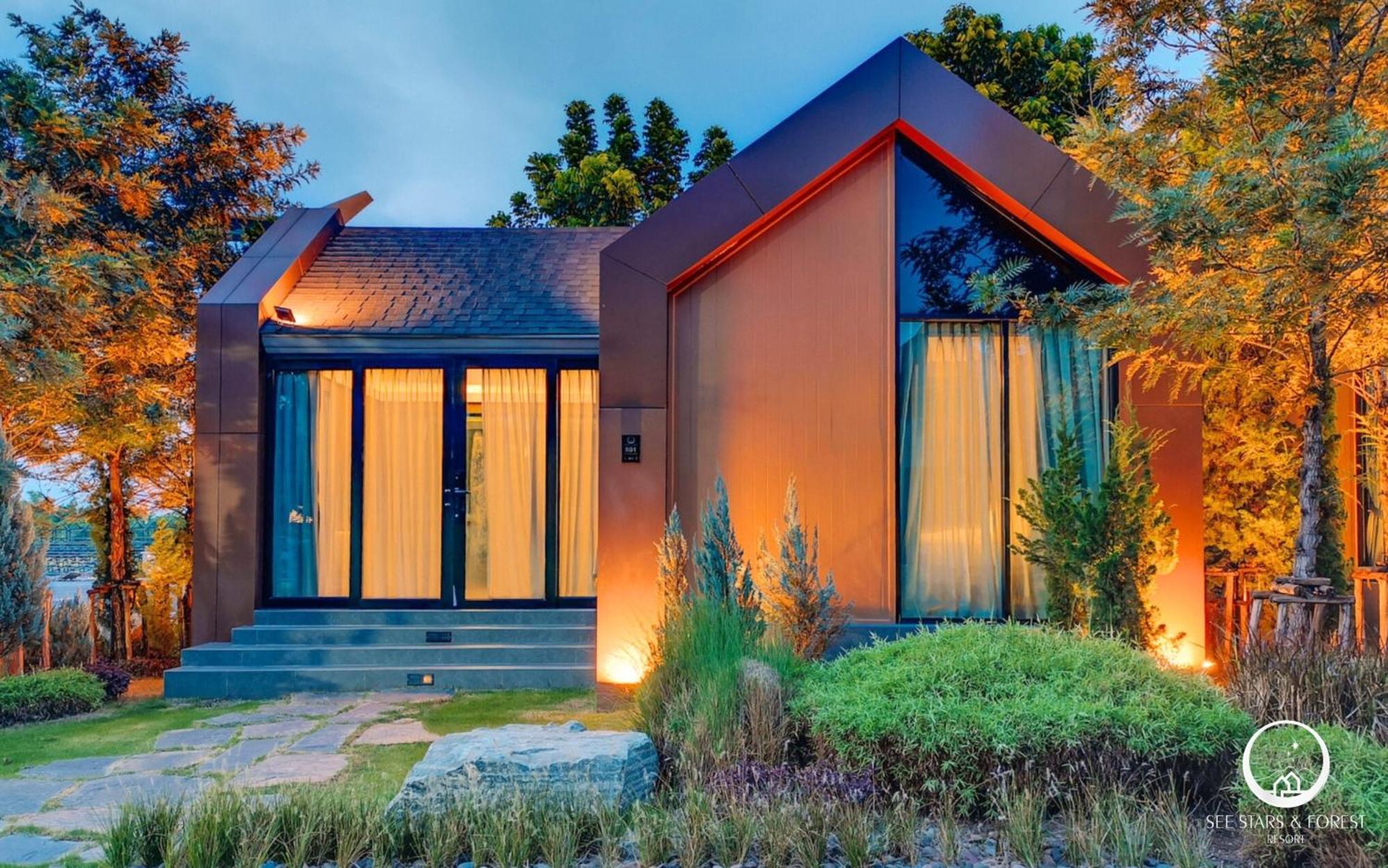 See Stars & Forest Resort Amphoe Sawang Daen Din Esterno foto